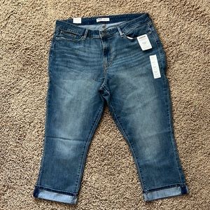 Levi Strauss Signature Mid-Rise Capri Jeans Size 18 W 34